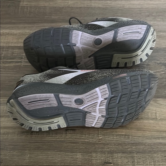 Brooks Ghost 16 ebony/lavender/copper Running Shoes WMNS size 9.5B - Picture 4 of 9